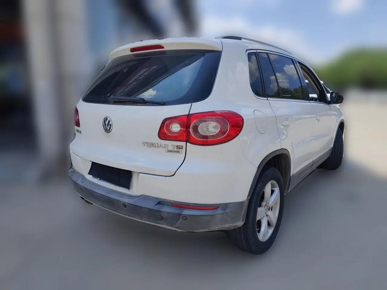 Volkswagen Tiguan 2012 1.8TSI Automatic All-Wheel Drive Elite Edition — миниатюра 6