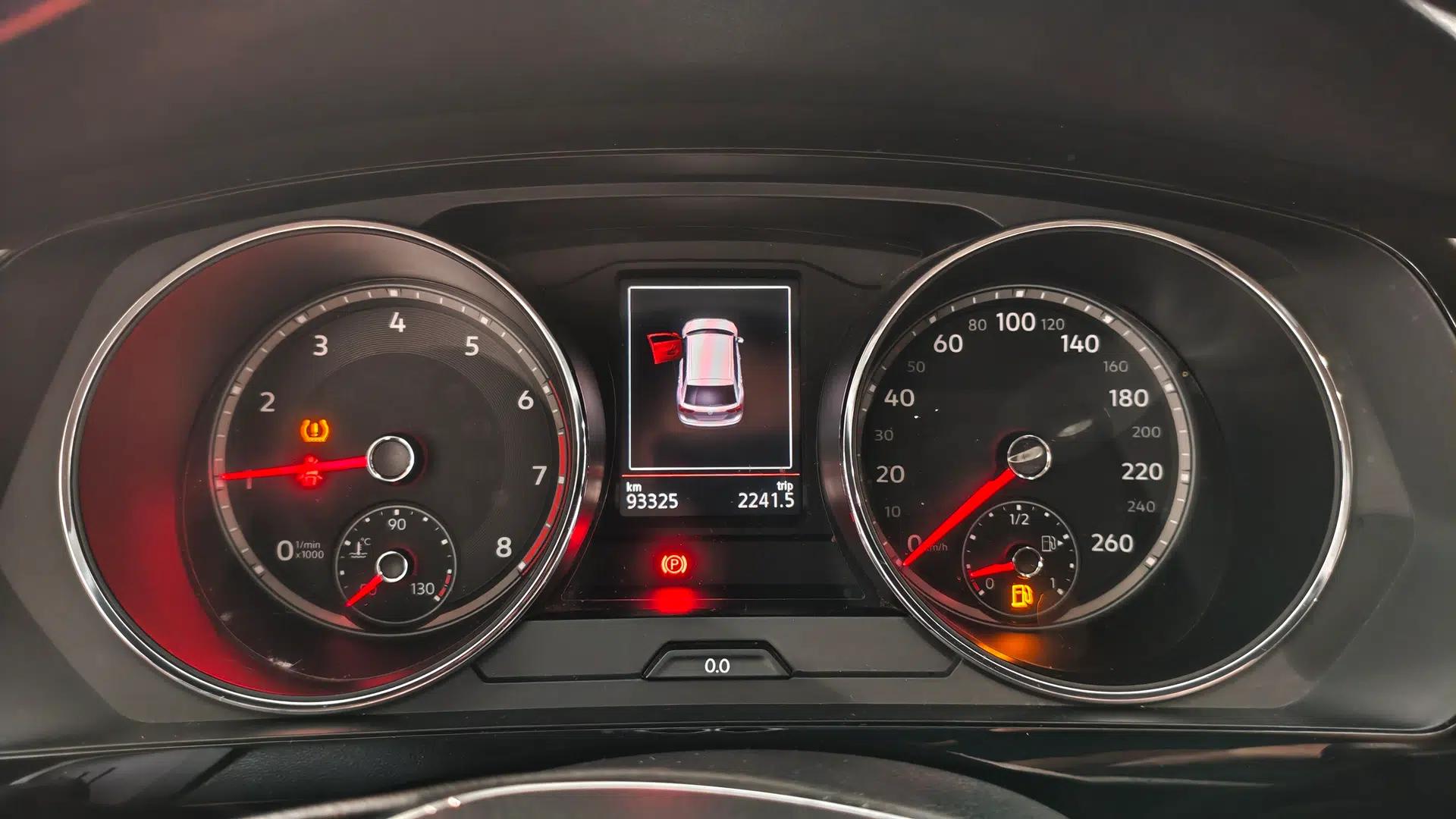 Volkswagen Tiguan L 2019 330TSI Automatic Two-Wheel Drive Smart Luxury Version China V Emission Standard — миниатюра 14