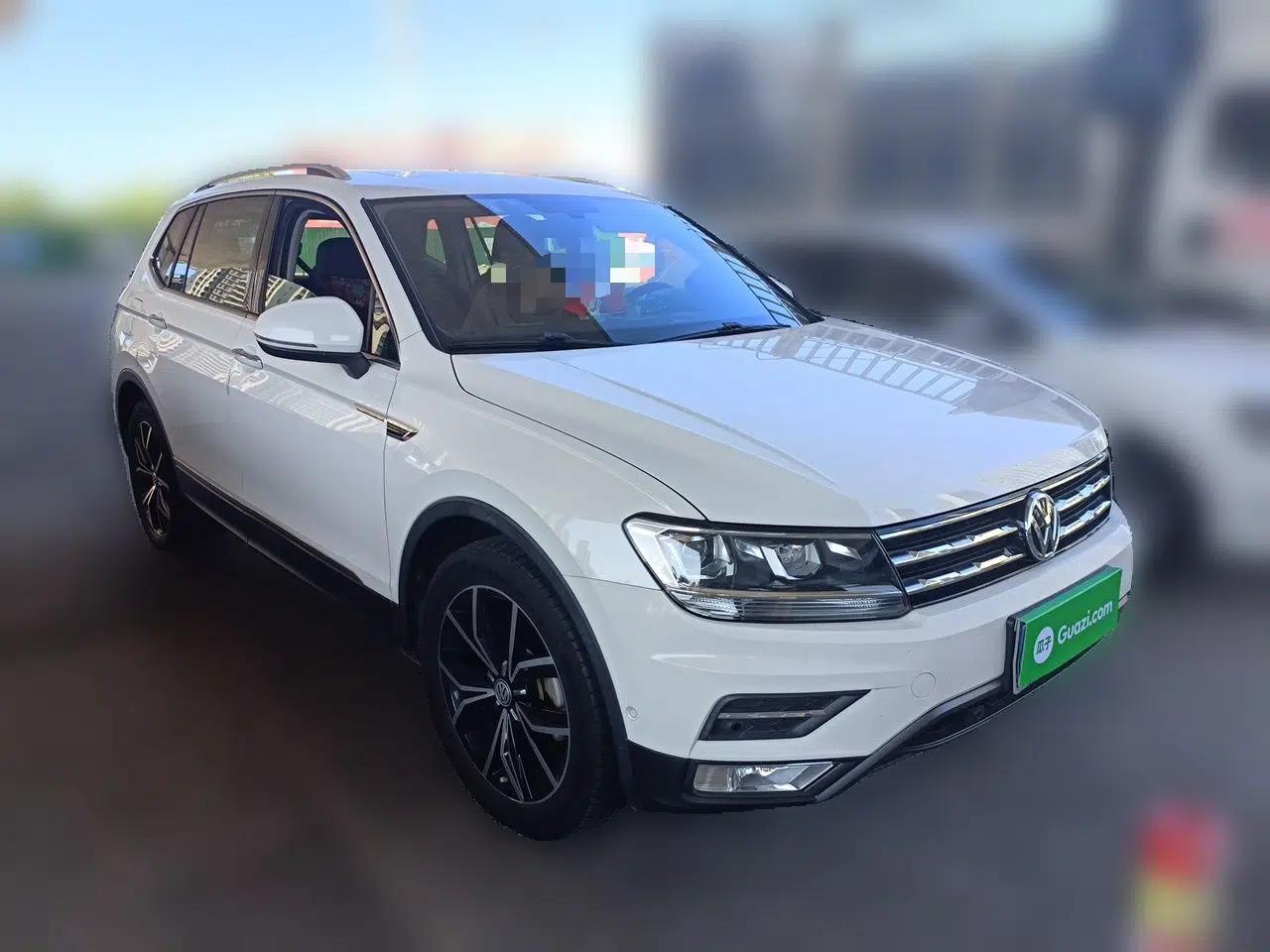 Volkswagen Tiguan L 2019 330TSI Automatic Two-Wheel Drive Smart Luxury Version China VI Standard — миниатюра 3