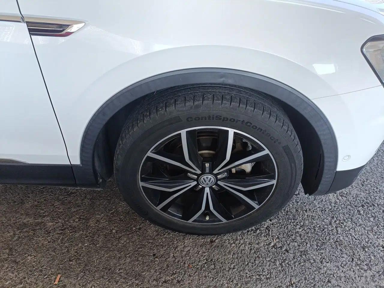 Volkswagen Tiguan L 2019 330TSI Automatic Two-Wheel Drive Smart Luxury Version China VI Standard — миниатюра 8