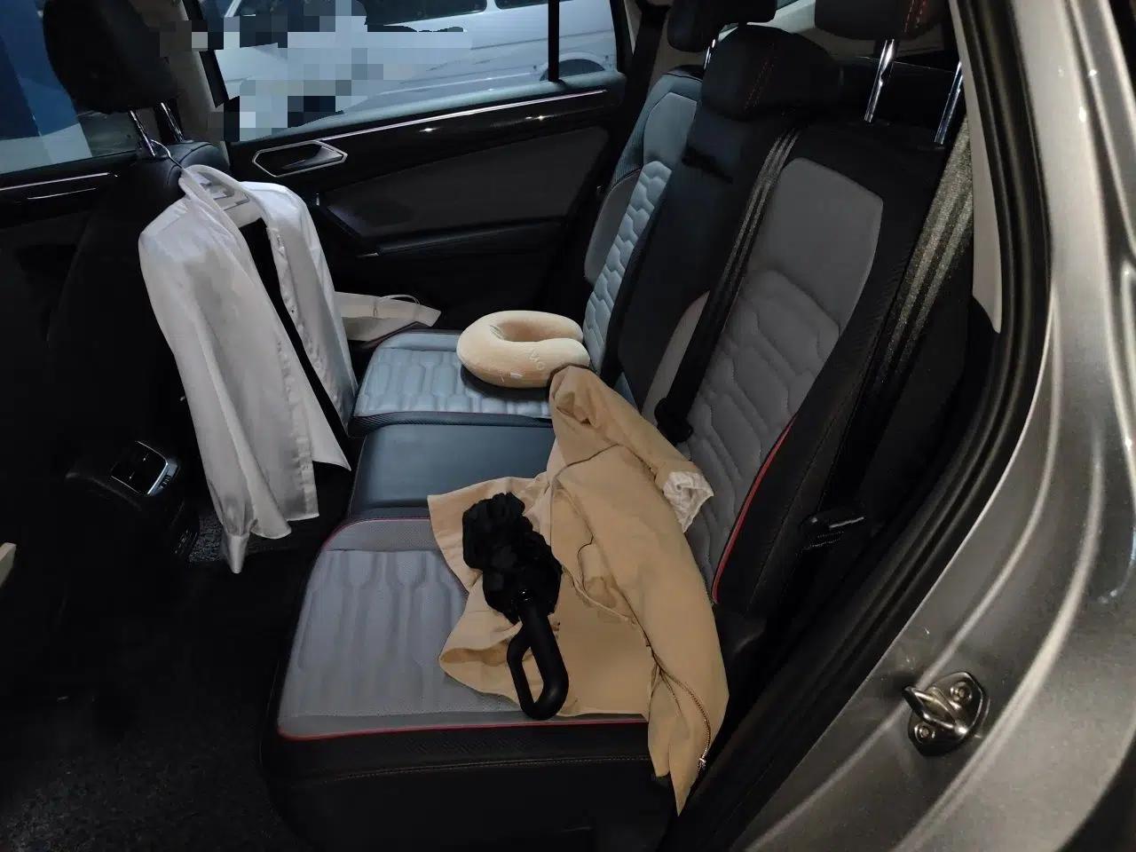 Volkswagen Tiguan L 2022 330TSI Automatic Two-Wheel Drive R-Line Flagship Edition — миниатюра 17