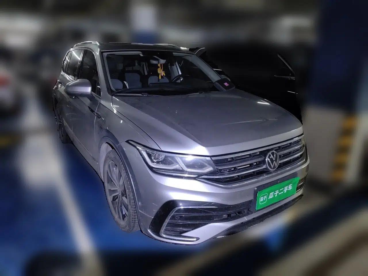 Volkswagen Tiguan L 2022 330TSI Automatic Two-Wheel Drive R-Line Flagship Edition — миниатюра 3