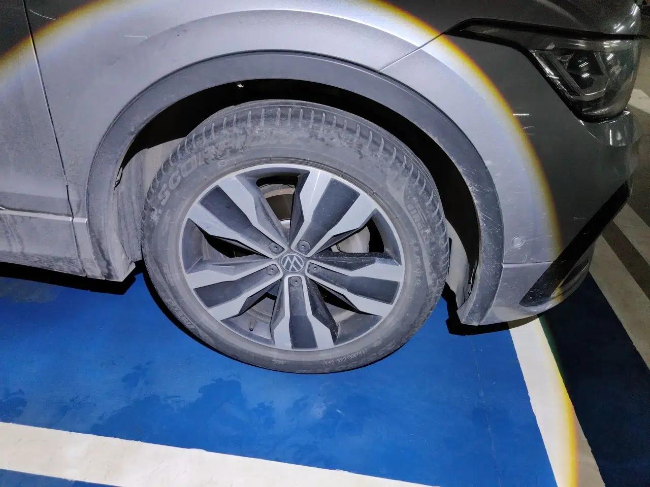 Volkswagen Tiguan L 2022 330TSI Automatic Two-Wheel Drive R-Line Flagship Edition — миниатюра 8