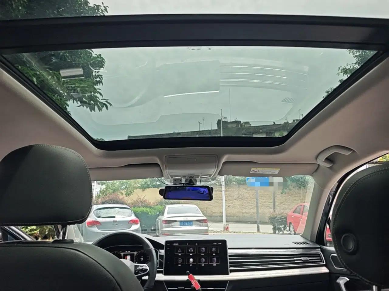 Volkswagen Tiguan L 2022 330TSI Automatic Two-Wheel Drive R-Line Enhanced Edition — миниатюра 29