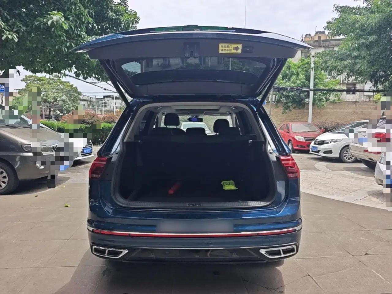 Volkswagen Tiguan L 2022 330TSI Automatic Two-Wheel Drive R-Line Enhanced Edition — миниатюра 30