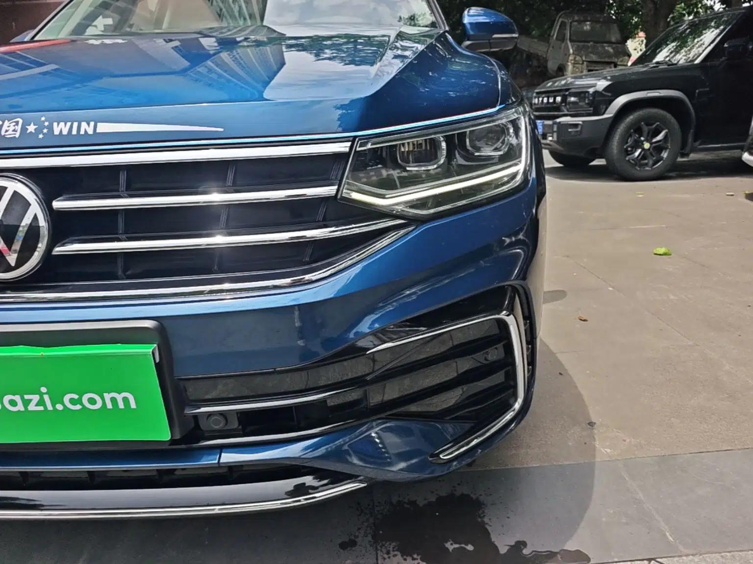 Volkswagen Tiguan L 2022 330TSI Automatic Two-Wheel Drive R-Line Enhanced Edition — миниатюра 8