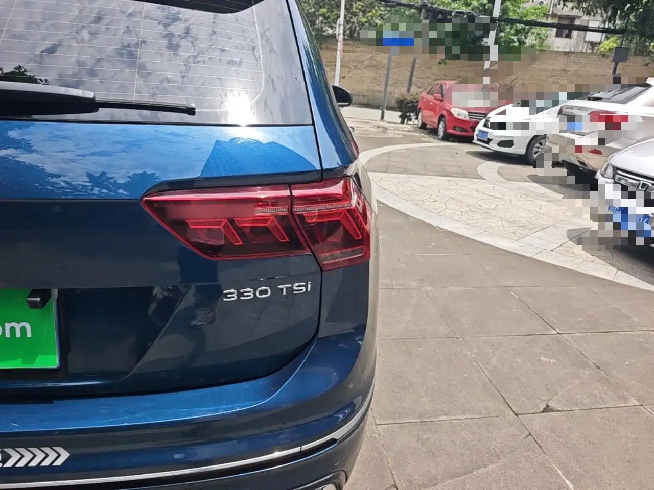 Volkswagen Tiguan L 2022 330TSI Automatic Two-Wheel Drive R-Line Enhanced Edition — миниатюра 9