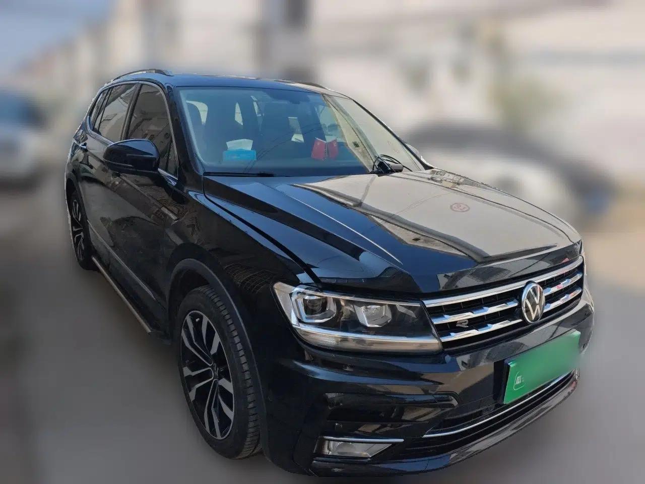 Volkswagen Tiguan L 2021 330TSI Automatic Two-Wheel Drive R-Line Enhanced Edition — миниатюра 3