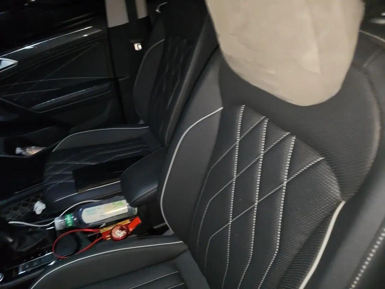 Volkswagen Tiguan L 2023 Restyled 330TSI Automatic Two-Wheel Drive R-Line Enhanced Comfort Version — миниатюра 15
