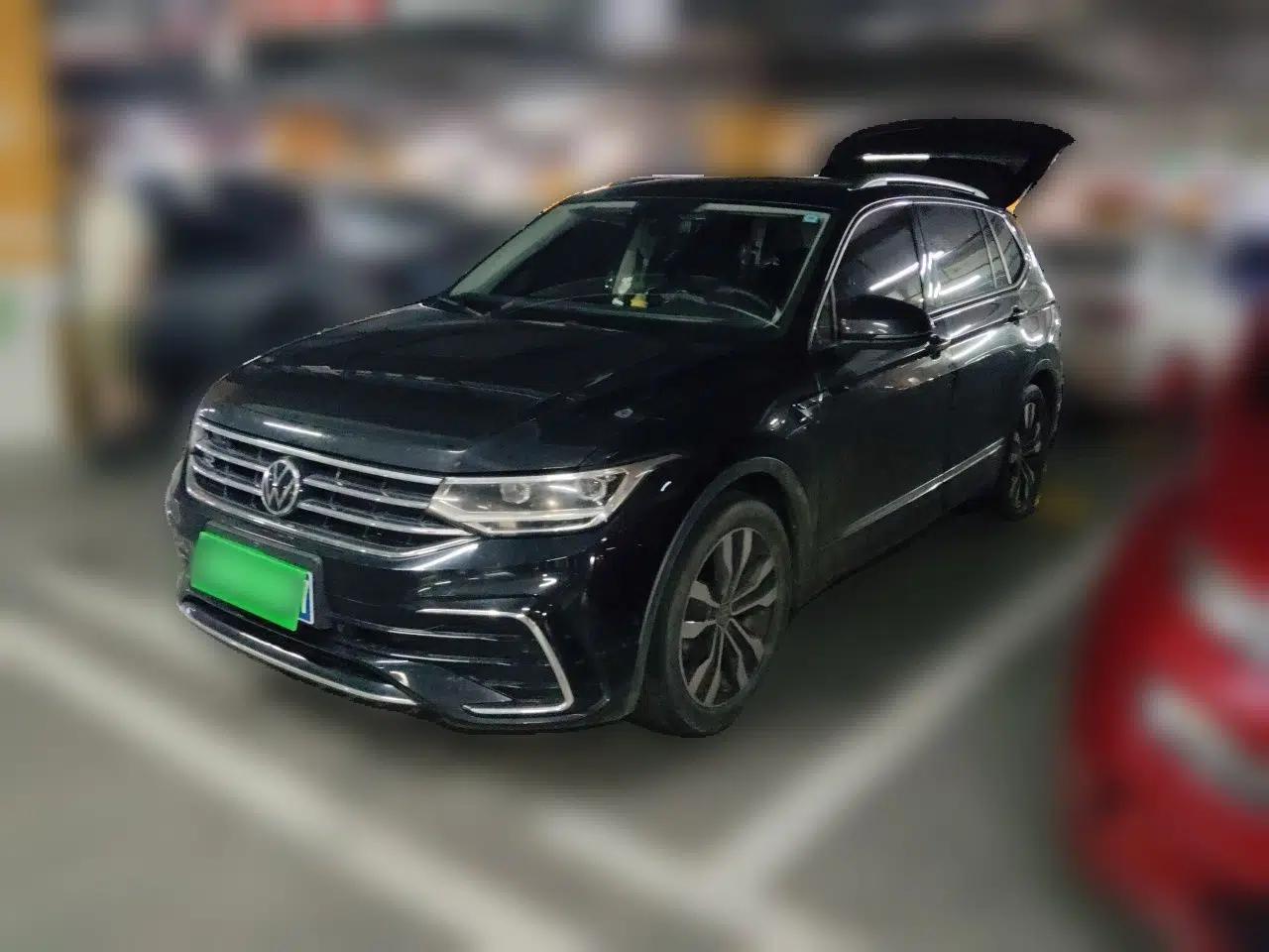 Volkswagen Tiguan L 2022 330TSI Automatic Two-Wheel Drive R-Line Enhanced Edition — миниатюра 1