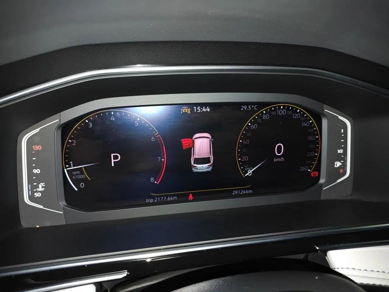 Volkswagen Tiguan L 2023 Revised Version 330TSI Automatic Two-Wheel Drive Smart Enjoyment Edition — миниатюра 11