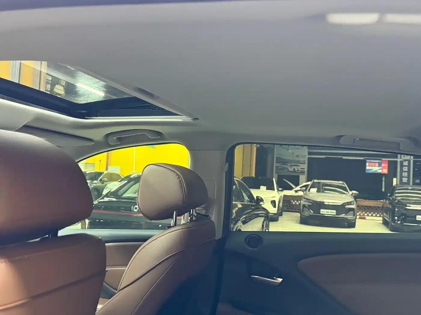 Acura CDX 2019 1.5T 2WD Premium Edition — миниатюра 11
