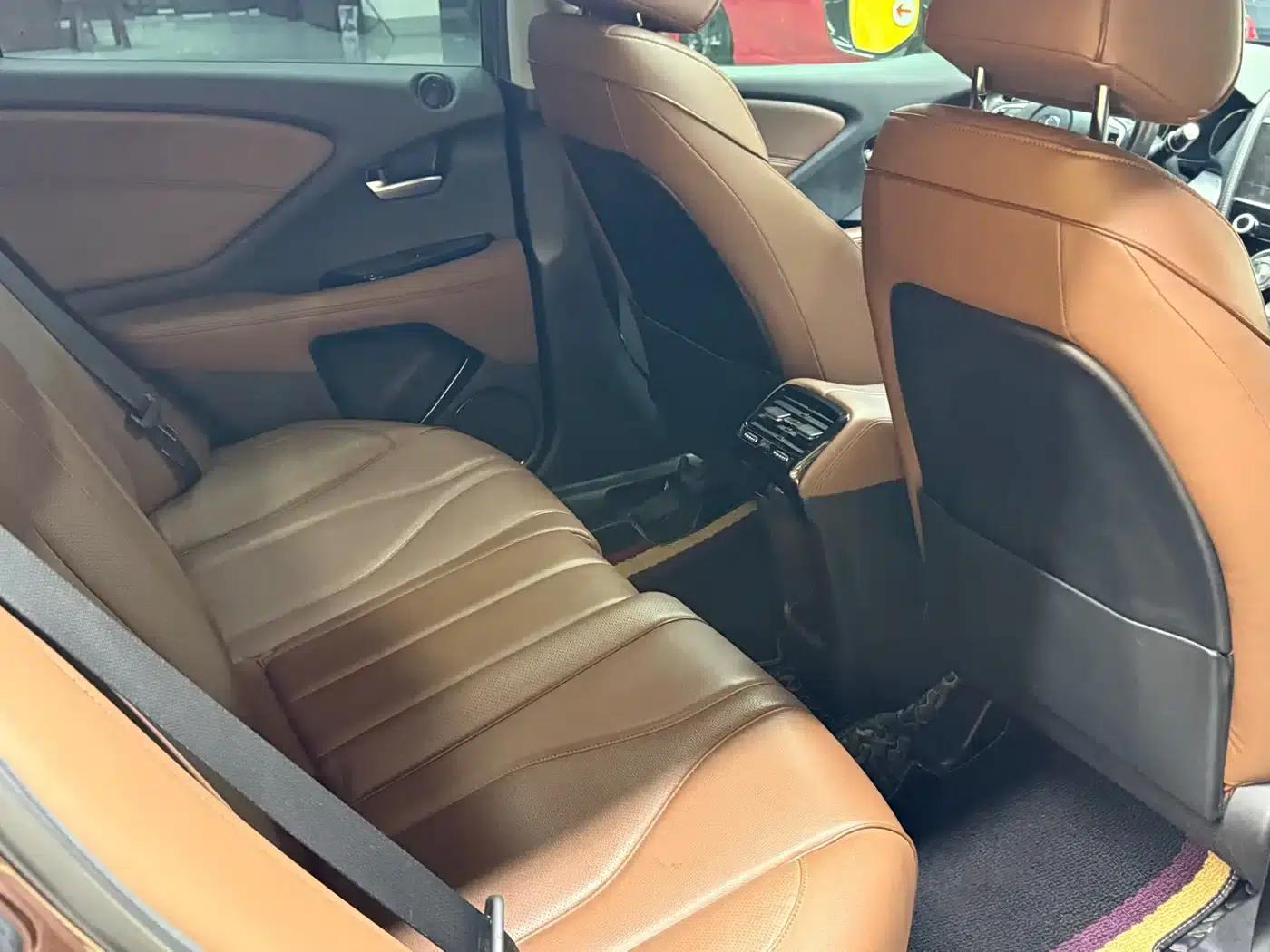 Acura CDX 2019 1.5T 2WD Premium Edition — миниатюра 13