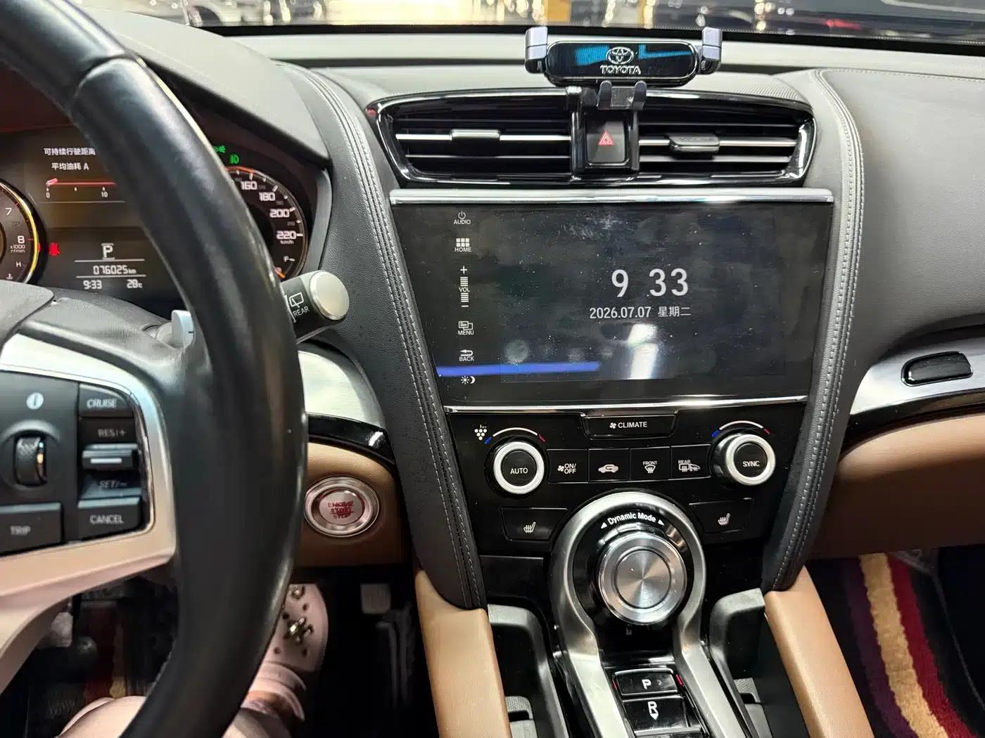 Acura CDX 2019 1.5T 2WD Premium Edition — миниатюра 21