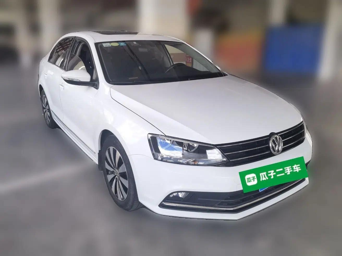 Volkswagen Sagitar 2018 180TSI DSG Prestige Edition — миниатюра 3