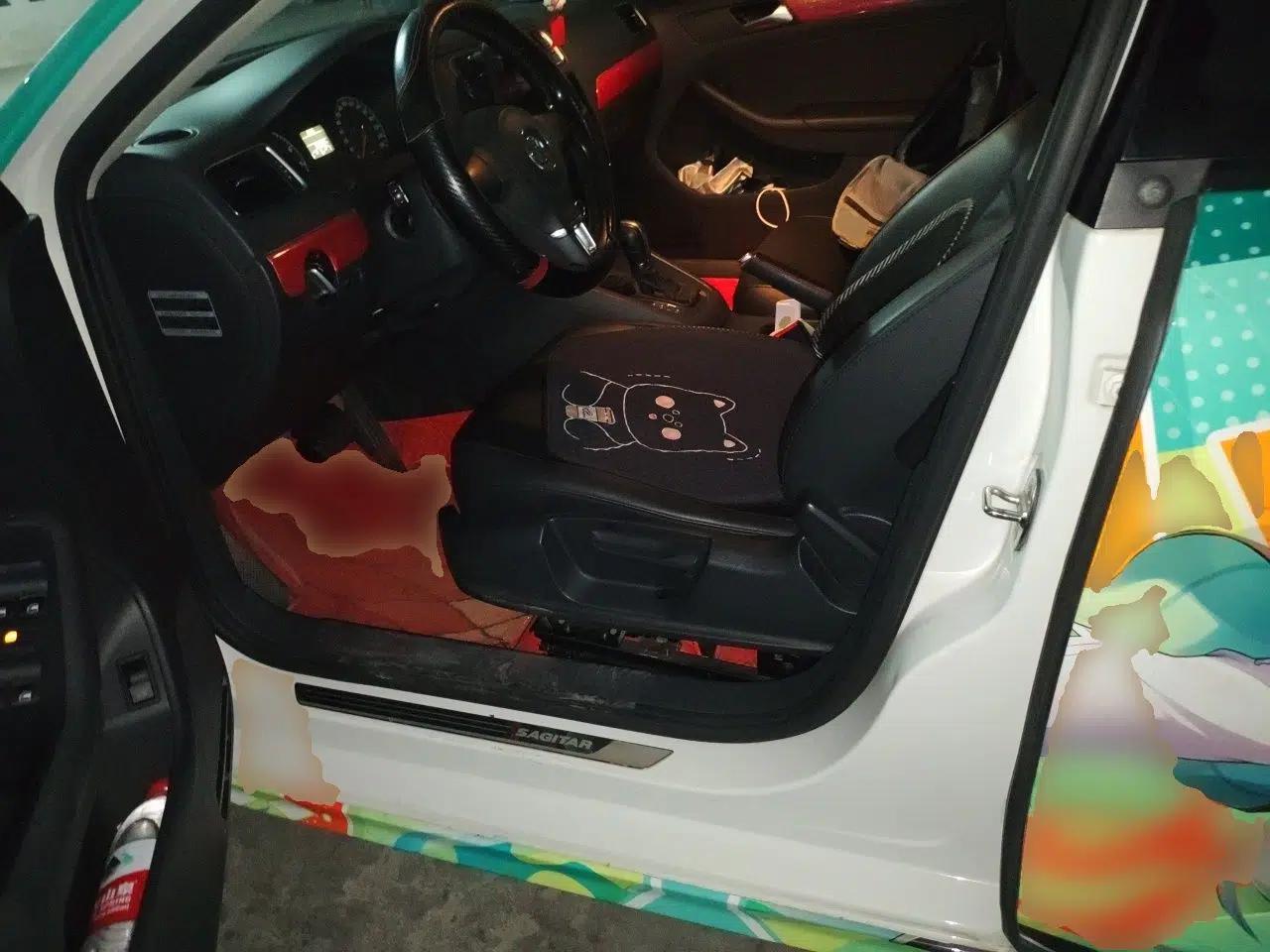 Volkswagen Sagitar 2014 Revised Version 1.6L Automatic Comfort Edition — миниатюра 15