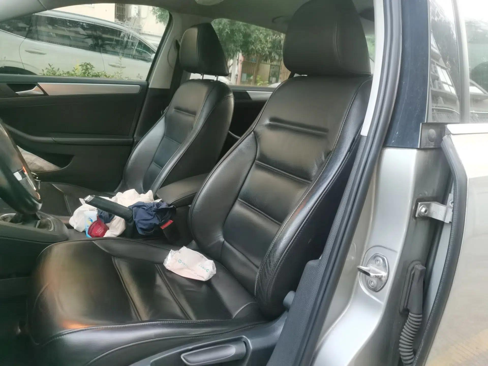 Volkswagen Sagitar 2012 1.4TSI Manual Luxury Model — миниатюра 15
