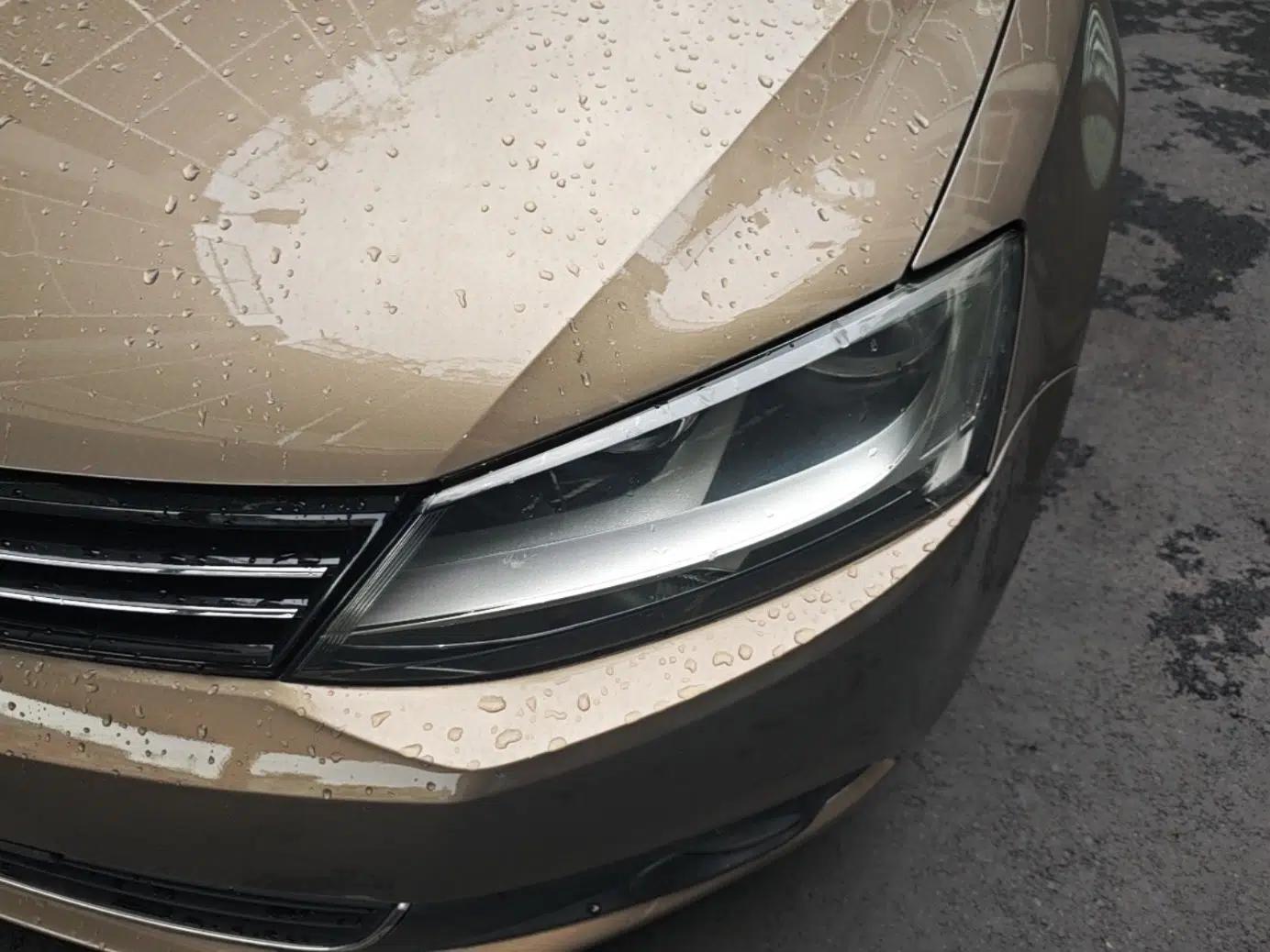 Volkswagen Sagitar 2014 Revised Version 1.6L Automatic Comfort Edition — миниатюра 8