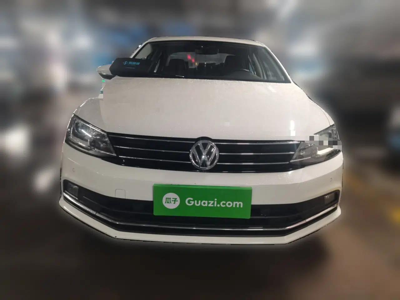 Volkswagen Sagitar 2017 230TSI Automatic Luxury Edition — миниатюра 2