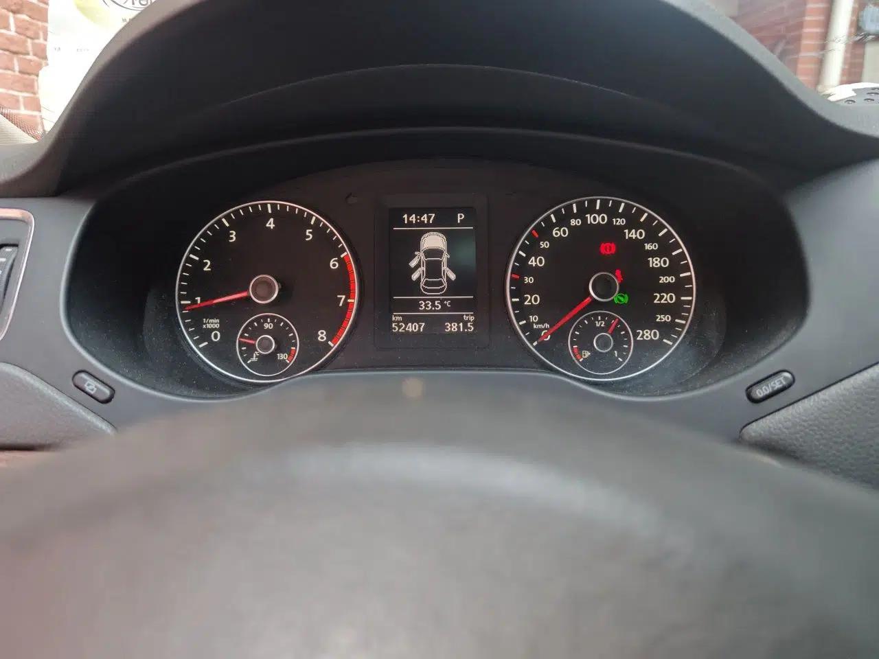 Volkswagen Sagitar 2012 1.8TSI Automatic Flagship Edition — миниатюра 12