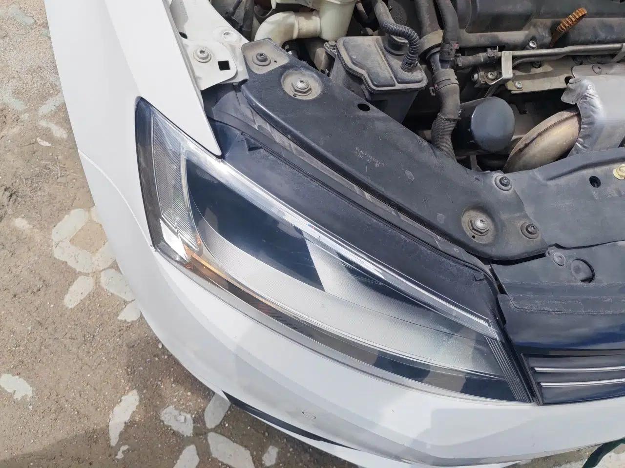 Volkswagen Sagitar 2014 Revised Version 1.4TSI Automatic Luxury Edition — миниатюра 7