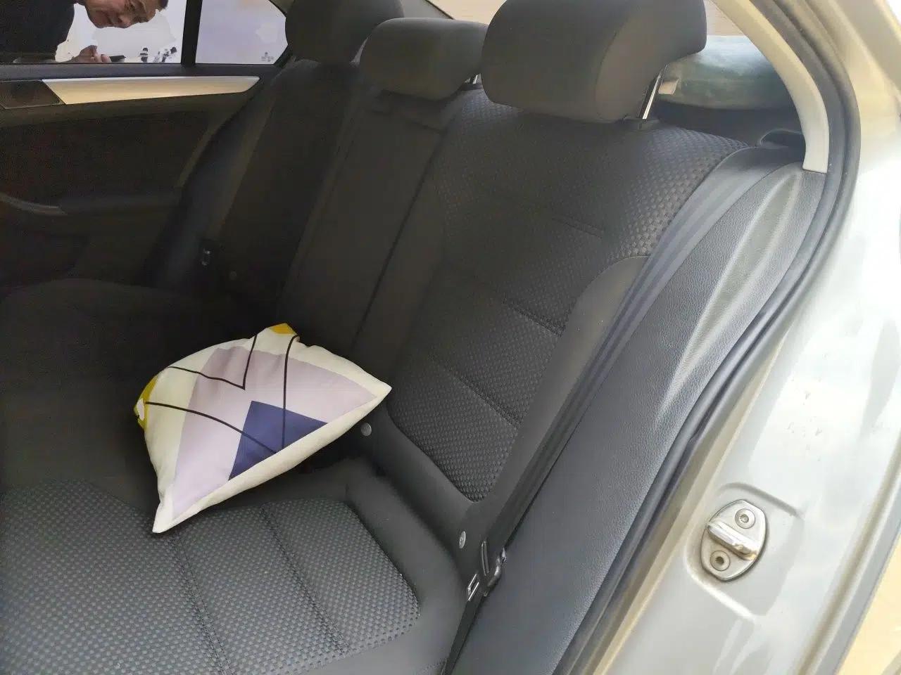 Volkswagen Sagitar 2014 Revised Version 1.6L Automatic Leading Edition — миниатюра 17