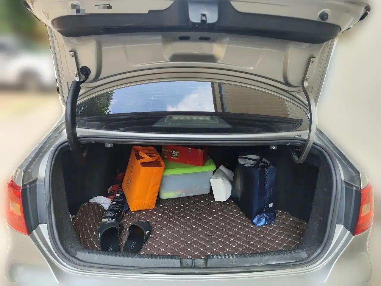 Volkswagen Sagitar 2014 Revised Version 1.6L Automatic Leading Edition — миниатюра 19