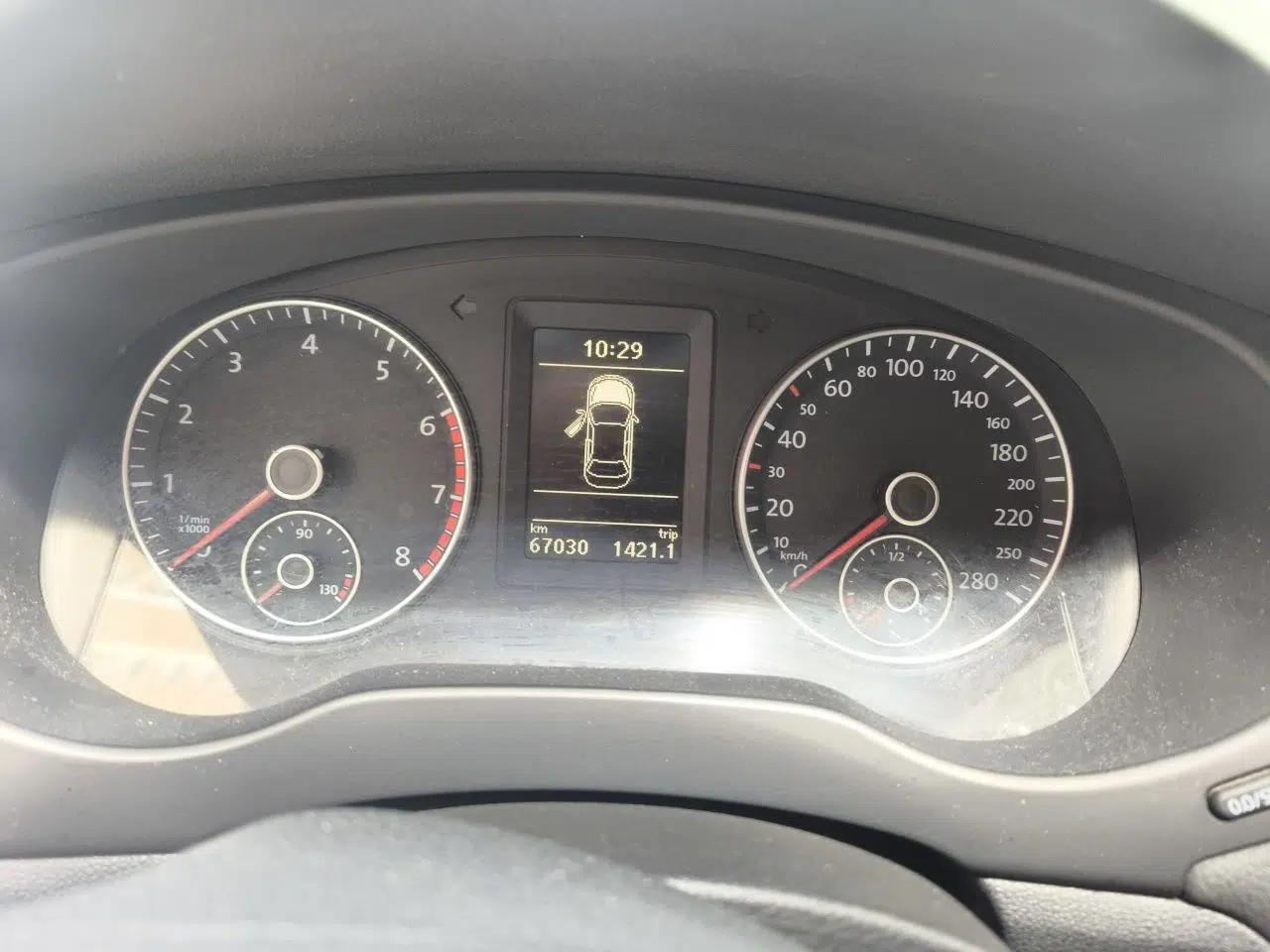Volkswagen Sagitar 2012 1.4TSI Automatic Fashion Edition — миниатюра 11