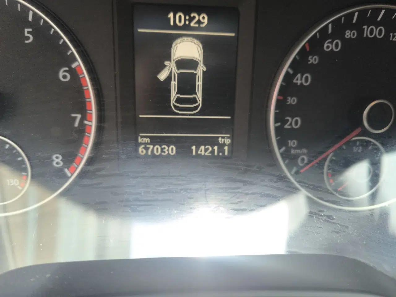 Volkswagen Sagitar 2012 1.4TSI Automatic Fashion Edition — миниатюра 12