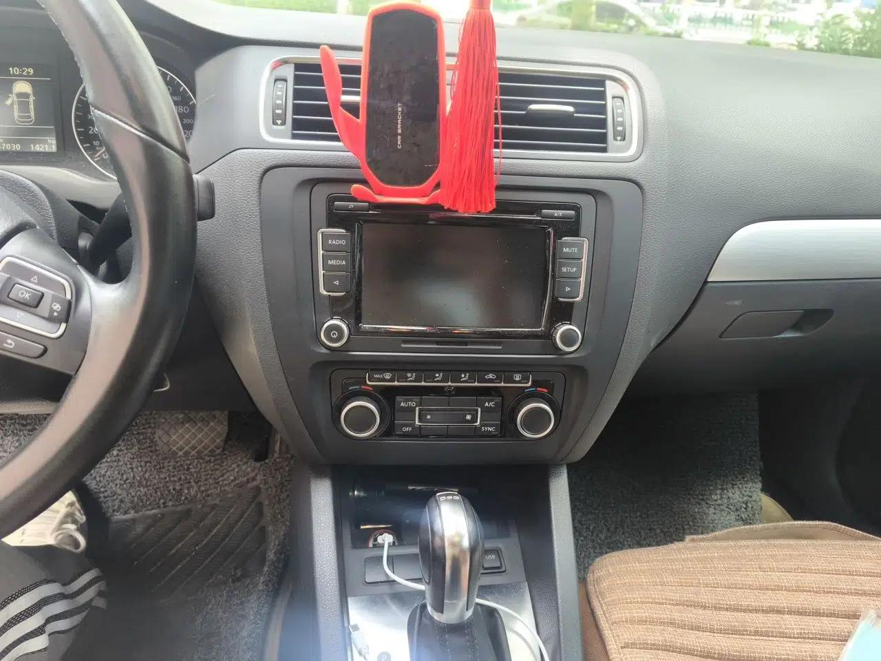 Volkswagen Sagitar 2012 1.4TSI Automatic Fashion Edition — миниатюра 13