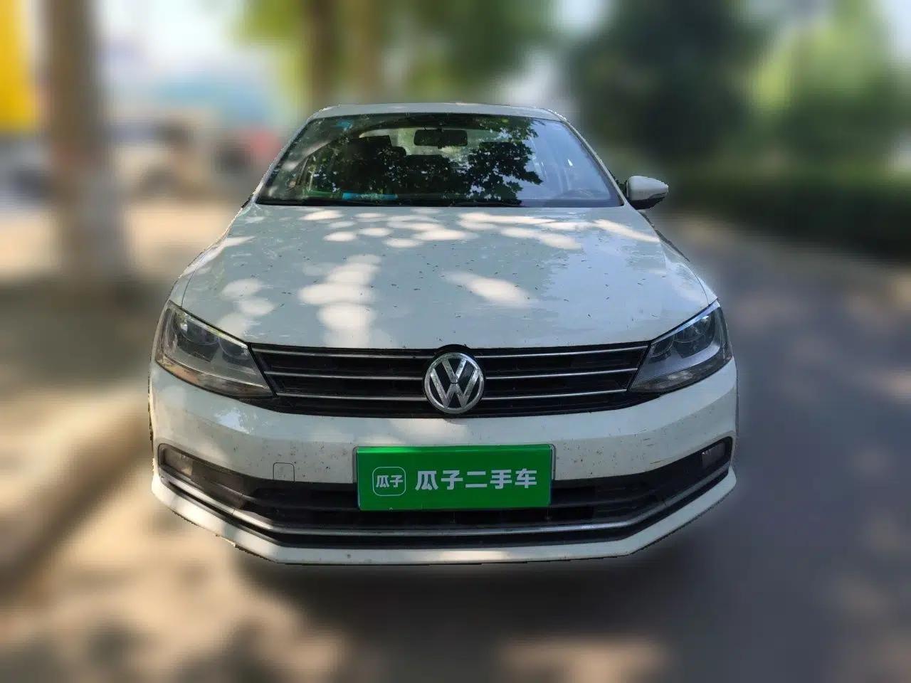 Volkswagen Sagitar 2017 1.6L Manual Comfort Model — миниатюра 2