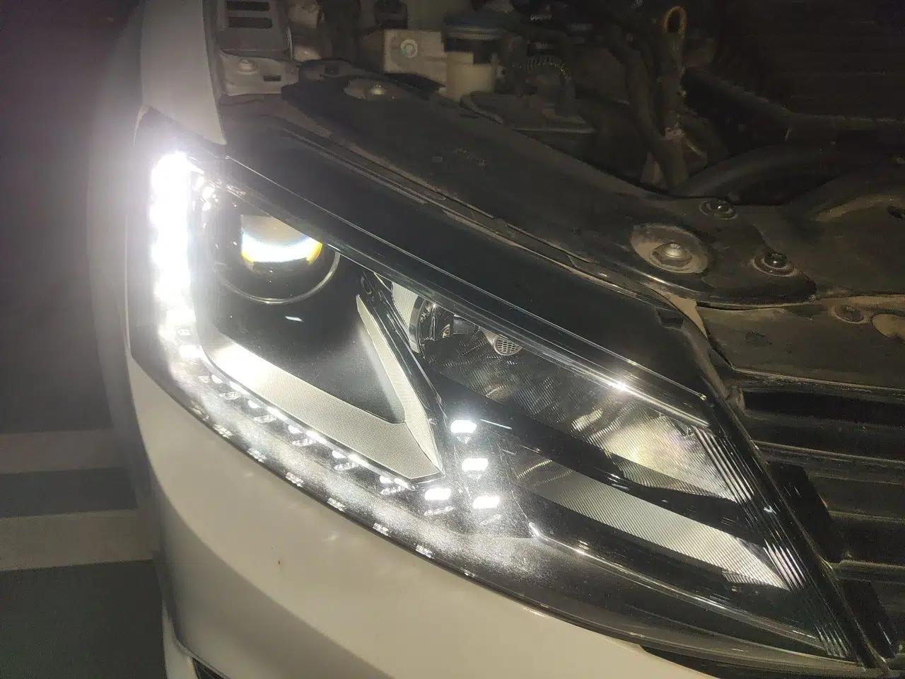 Volkswagen Sagitar 2015 230TSI Automatic Comfort Version — миниатюра 7