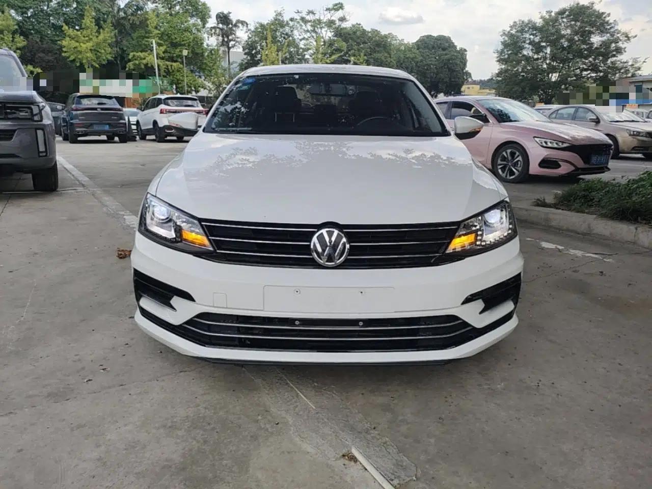 Volkswagen Sagitar 2018 280TSI DSG Ignite Edition — миниатюра 2