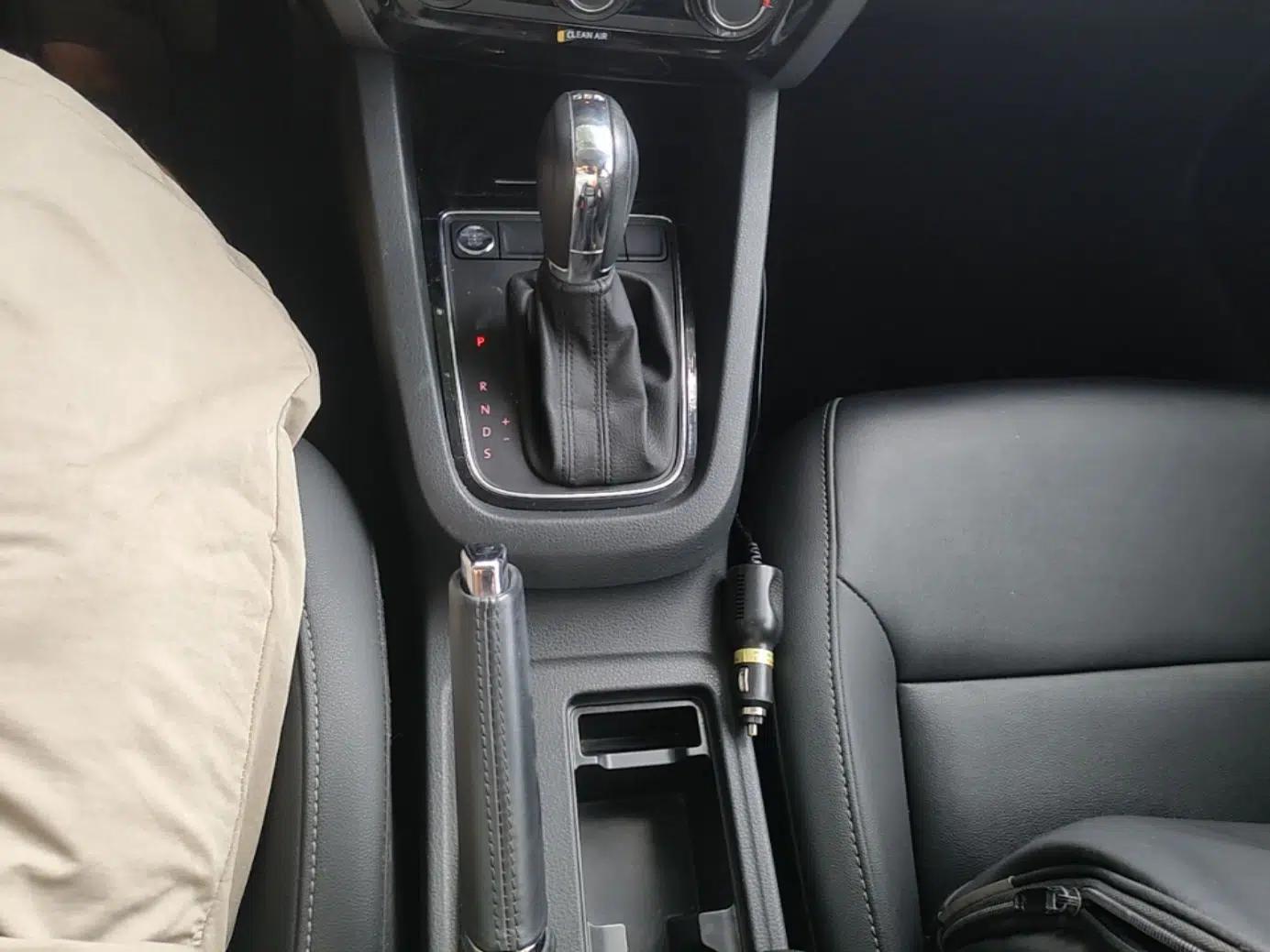 Volkswagen Sagitar 2018 280TSI DSG Ignite Edition — миниатюра 16