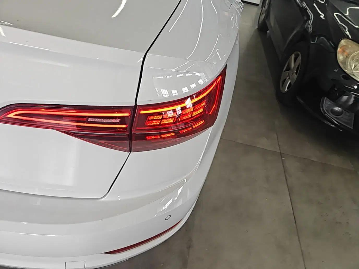 Volkswagen Sagitar 2021 200TSI DSG Comfort Connect Edition — миниатюра 9