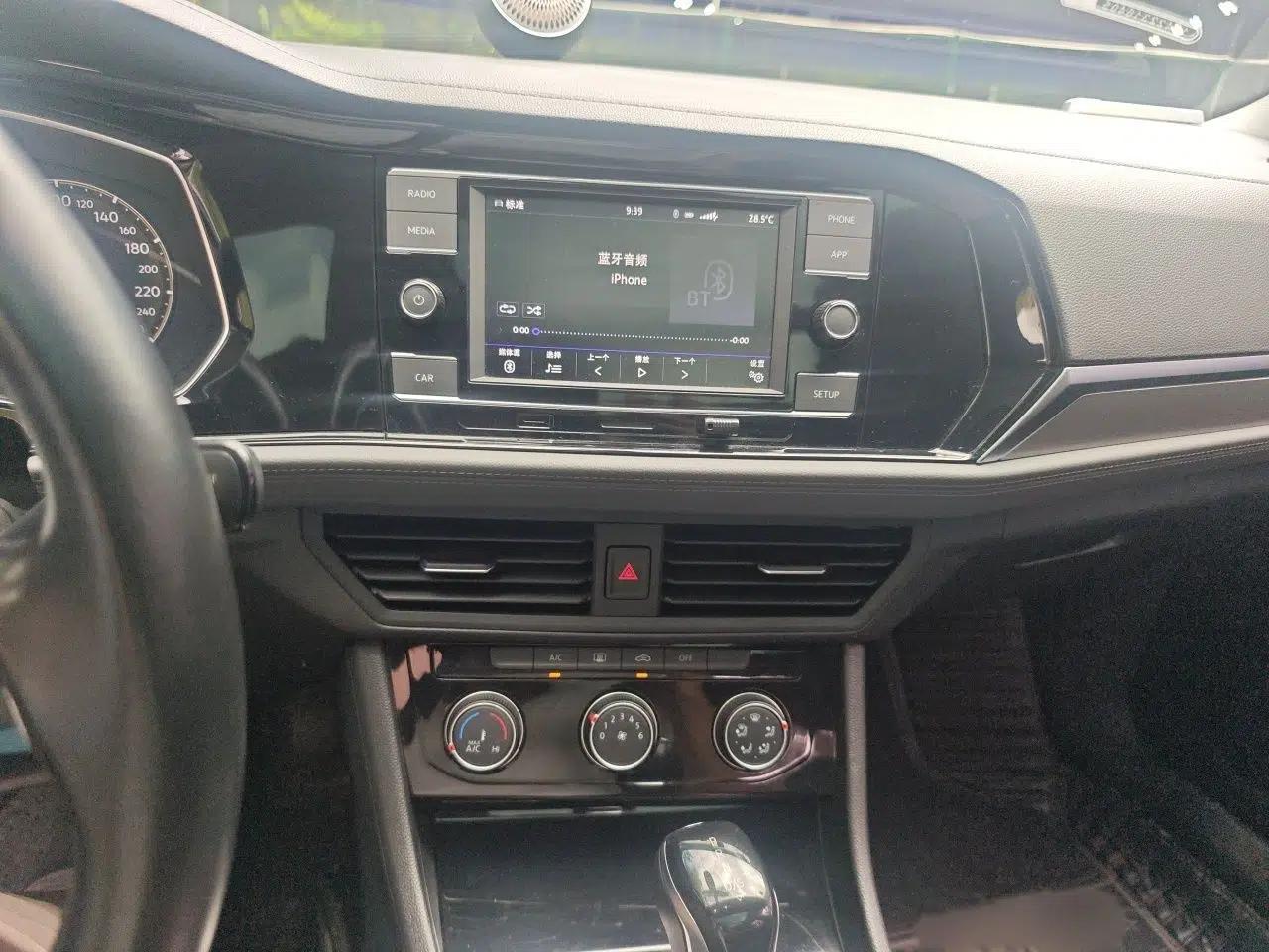 Volkswagen Sagitar 2020 280TSI DSG Comfort Version China VI Standard — миниатюра 12