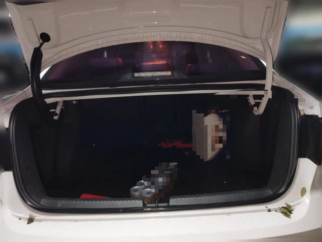 Volkswagen Sagitar 2017 230TSI Automatic Comfort Version — миниатюра 19
