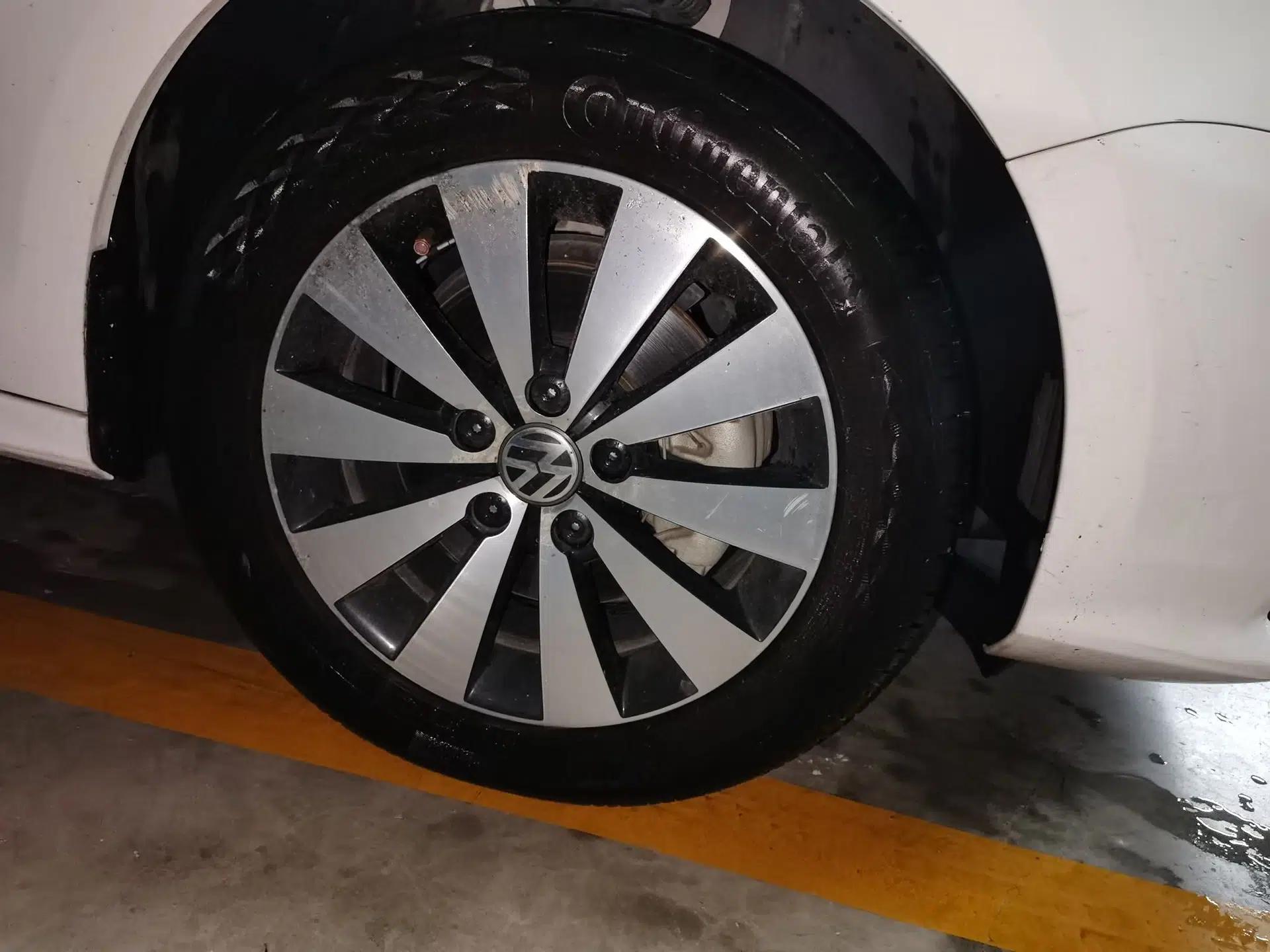 Volkswagen Sagitar 2017 230TSI Automatic Comfort Version — миниатюра 8