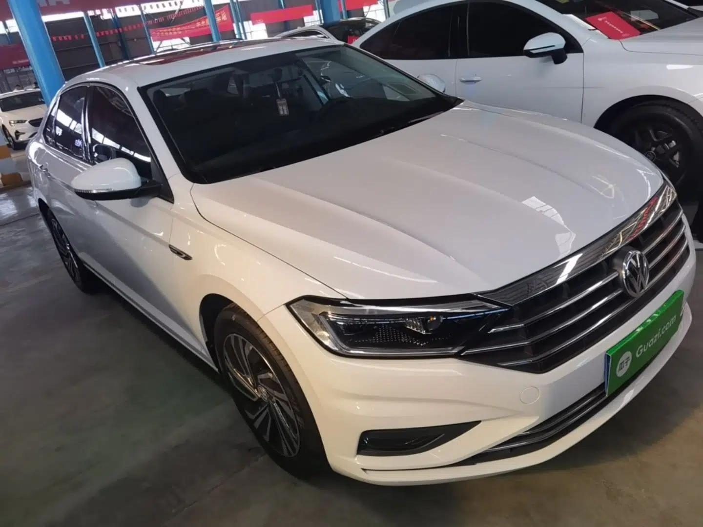Volkswagen Sagitar 2021 200TSI DSG Excellence Edition — миниатюра 3