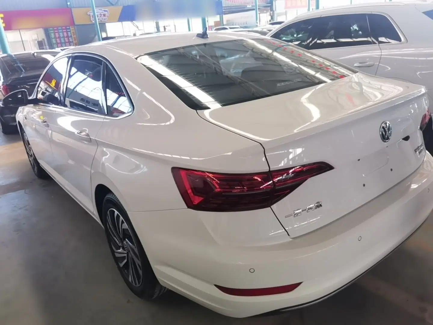 Volkswagen Sagitar 2021 200TSI DSG Excellence Edition — миниатюра 4