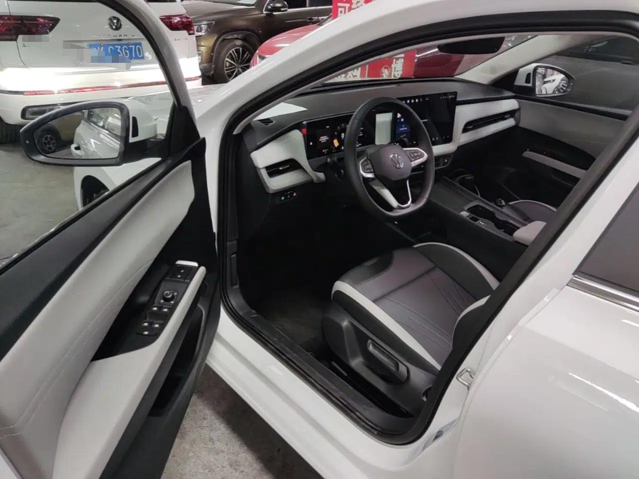 Volkswagen Sagitar 2026 Model S 1.5L Elite Edition — миниатюра 18