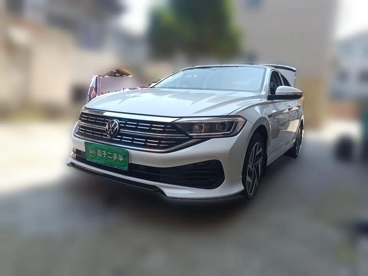 Volkswagen Sagitar 2023 300TSI DSG Excellence Edition — миниатюра 1