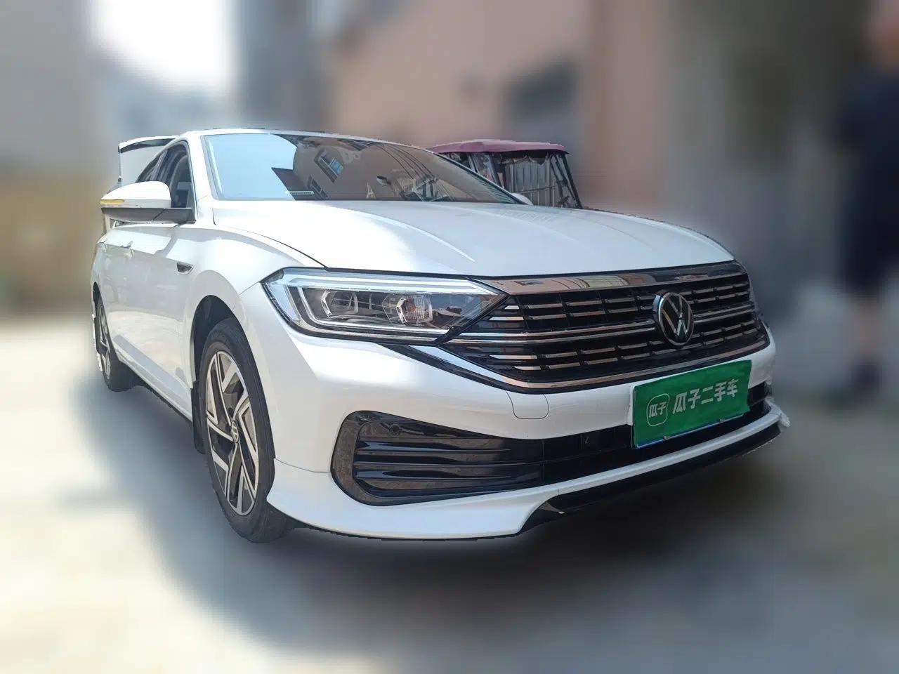 Volkswagen Sagitar 2023 300TSI DSG Excellence Edition — миниатюра 3