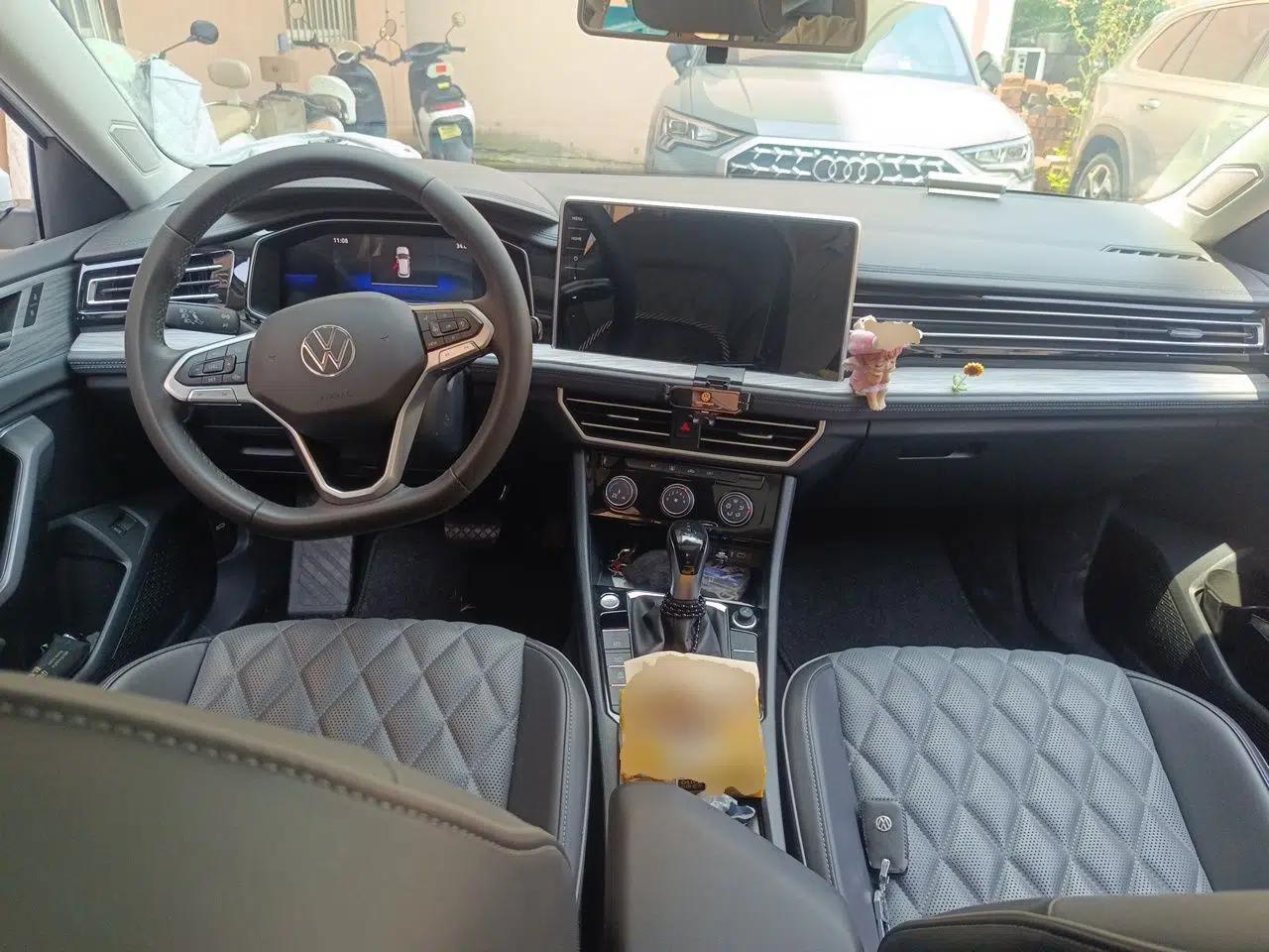 Volkswagen Sagitar 2023 300TSI DSG Excellence Edition — миниатюра 9
