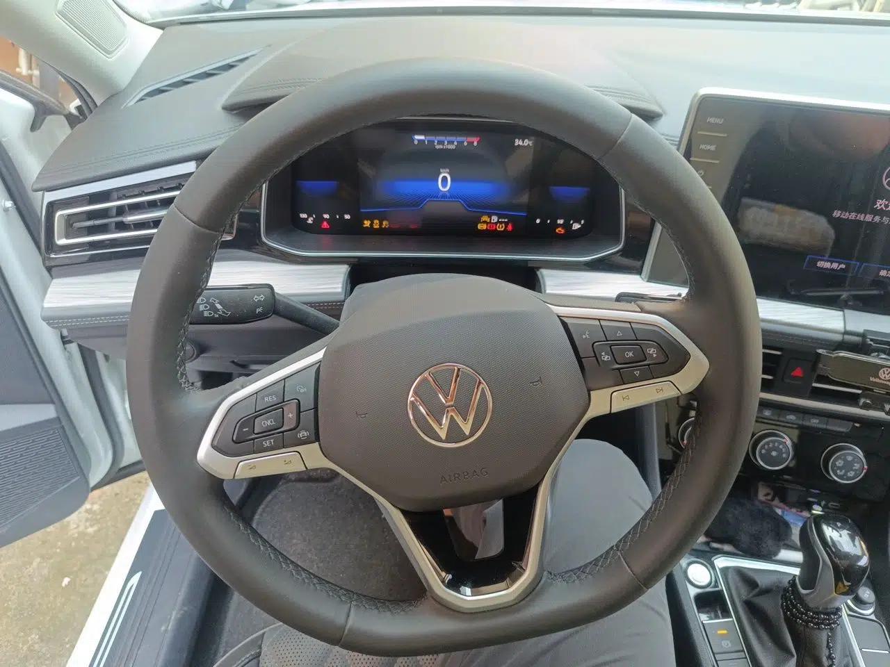 Volkswagen Sagitar 2023 300TSI DSG Excellence Edition — миниатюра 10