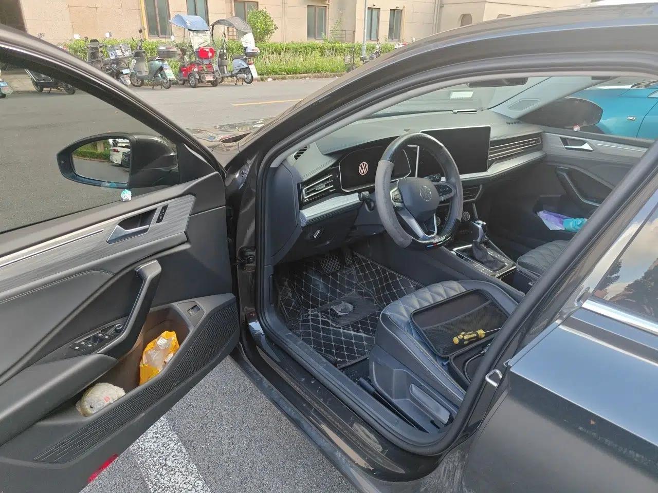 Volkswagen Sagitar 2024 300TSI DSG Excellence Edition — миниатюра 16