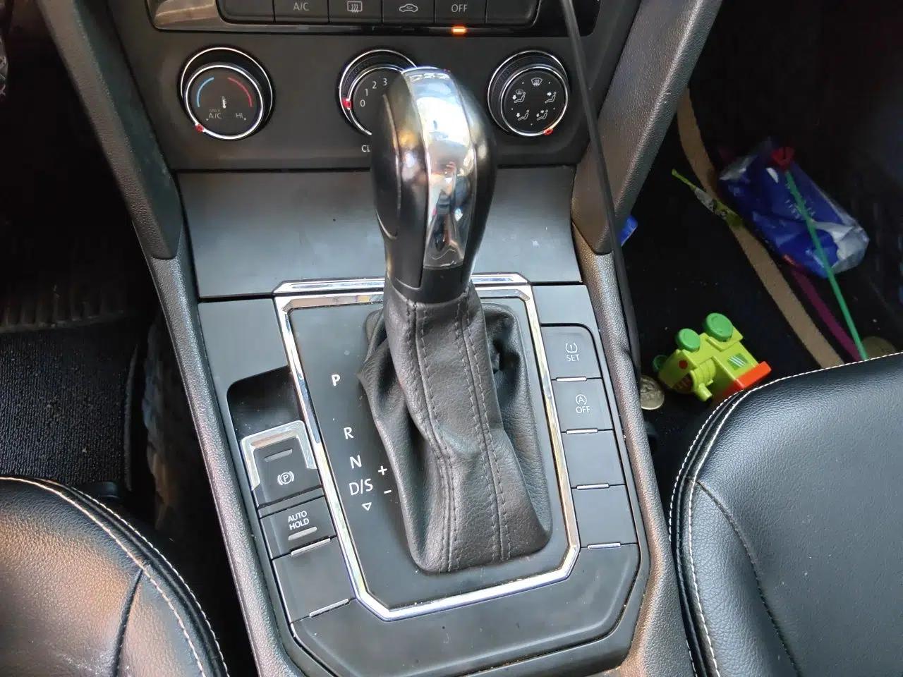 Volkswagen Lamando 2019 230TSI DSG Fashion Edition China VI — миниатюра 11
