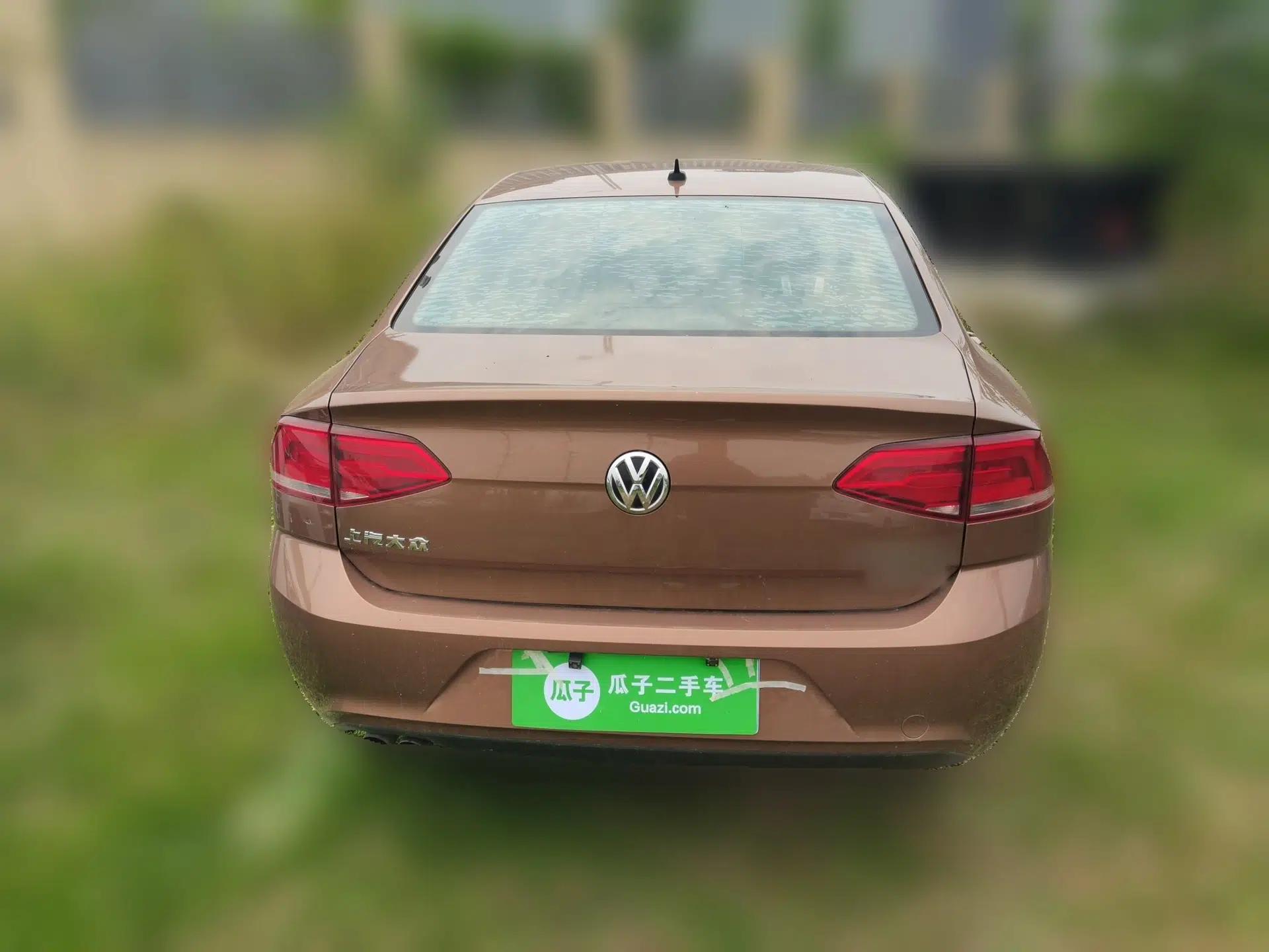 Volkswagen Lamando 2015 230TSI Manual Trend Edition — миниатюра 5