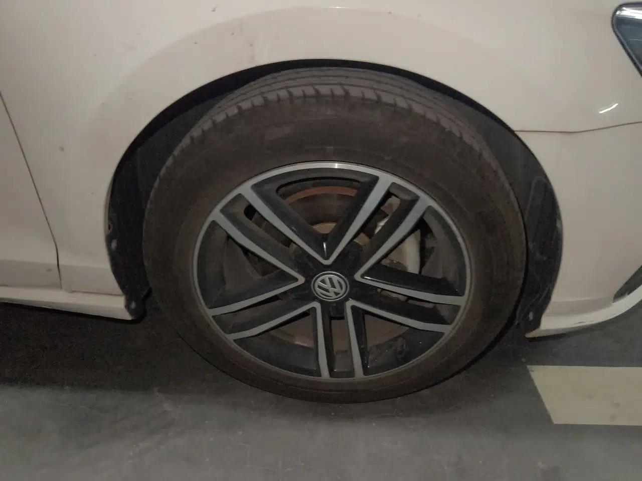 Volkswagen Lamando 2019 280TSI DSG Comfort Edition China VI standard — миниатюра 8