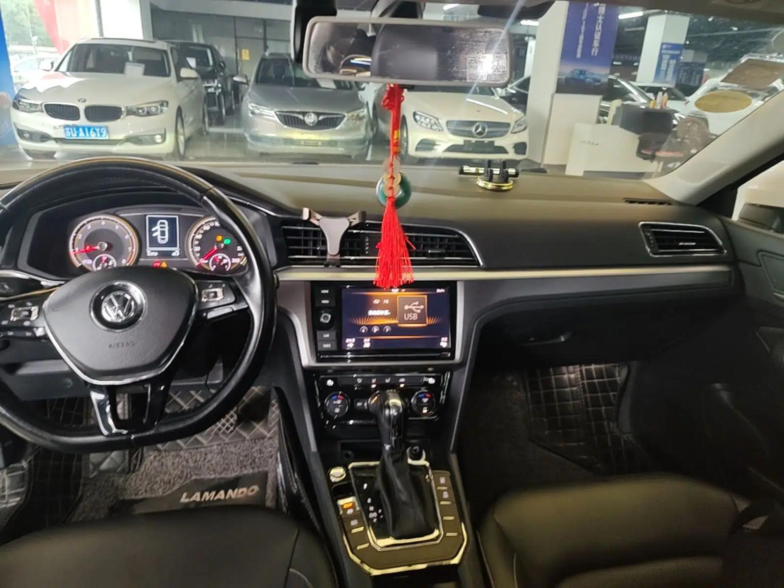 Volkswagen Lamando 2019 280TSI DSG Comfort Edition China VI standard — миниатюра 15